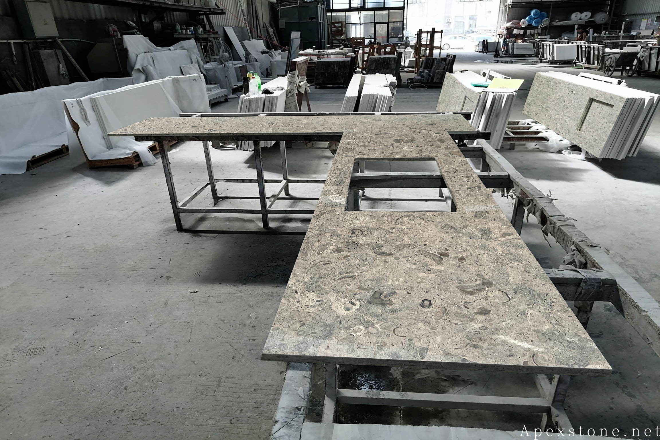 Portuguese Grey Limestone - Portuguese Grey - Slab Detail Portuguese Grey - Slab Detail