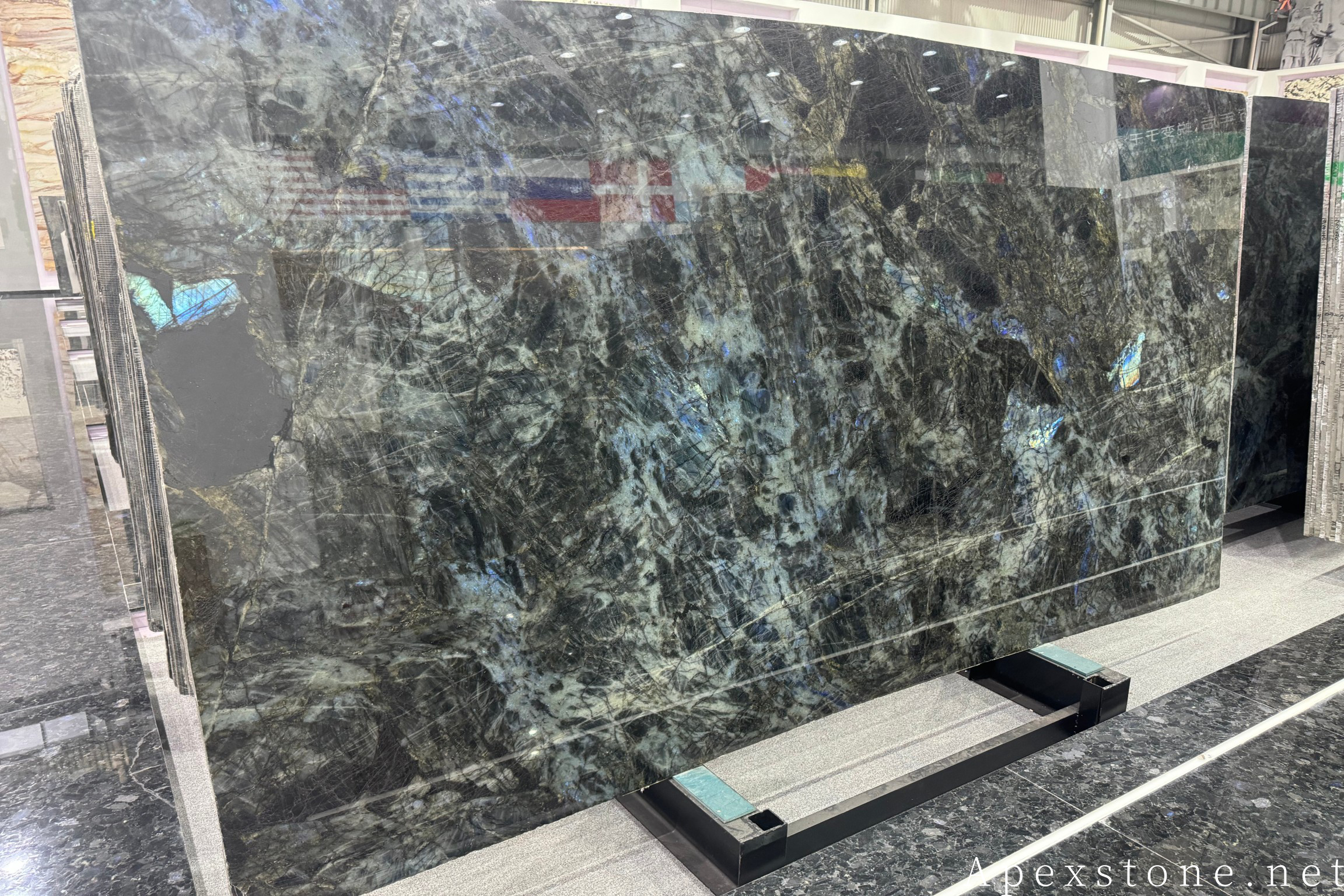Blue Emerald Granite - natural stone slabs Blue Emerald Granite natural stone slabs design
